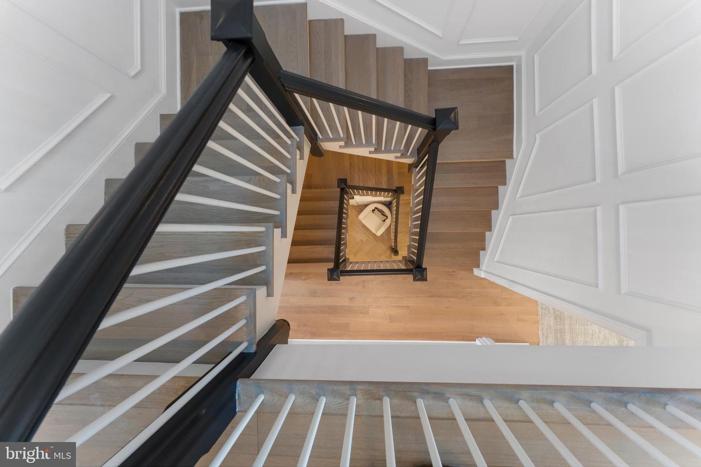 1614 S ST NW, WASHINGTON, District Of Columbia 20009, 5 Bedrooms Bedrooms, ,5 BathroomsBathrooms,Residential,For sale,1614 S ST NW,DCDC2196830 MLS # DCDC2196830
