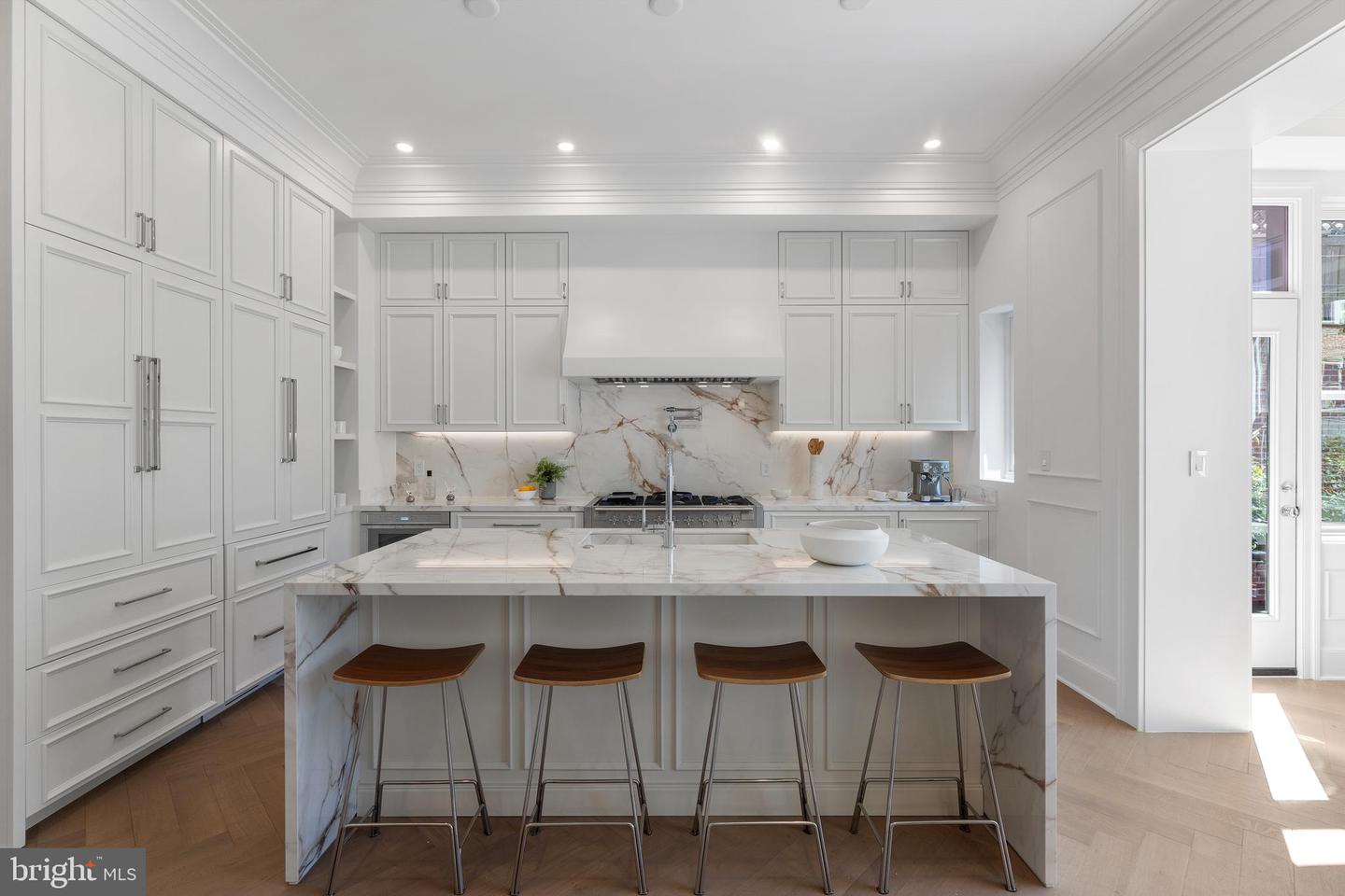 1614 S ST NW, WASHINGTON, District Of Columbia 20009, 5 Bedrooms Bedrooms, ,5 BathroomsBathrooms,Residential,For sale,1614 S ST NW,DCDC2196830 MLS # DCDC2196830