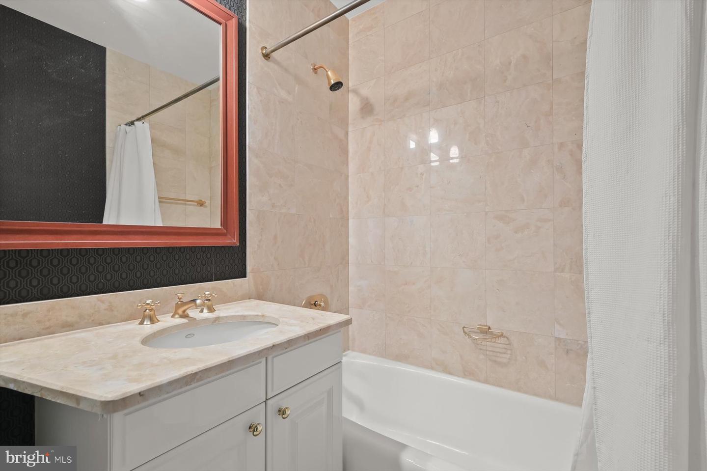 1155 23RD ST NW #6G, WASHINGTON, District Of Columbia 20037, 1 Bedroom Bedrooms, ,2 BathroomsBathrooms,Residential,For sale,1155 23RD ST NW #6G,DCDC2196844 MLS # DCDC2196844