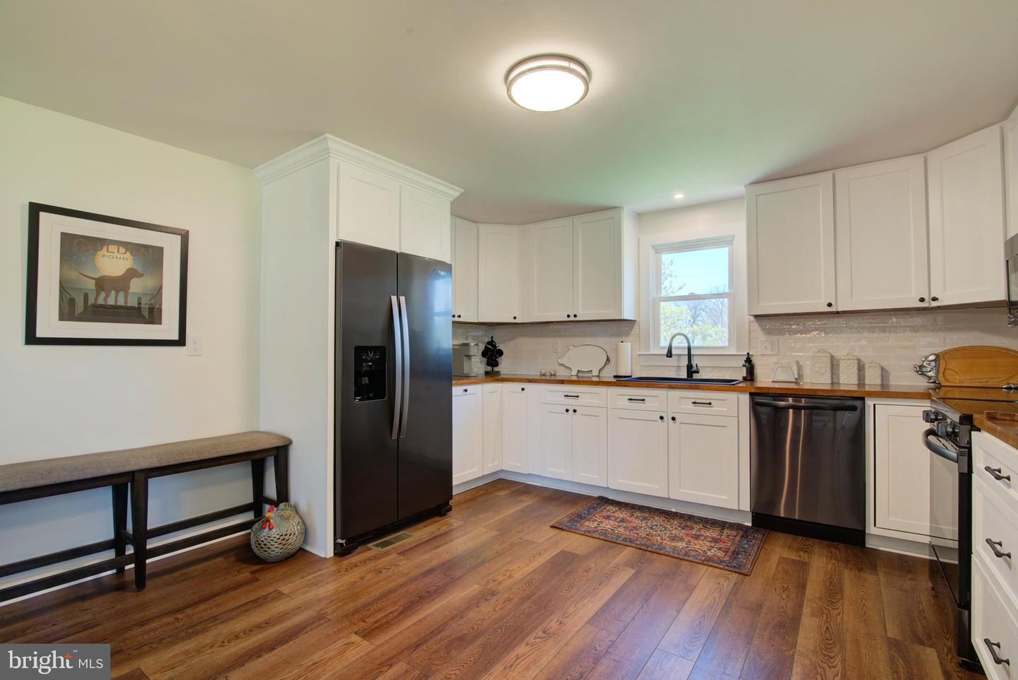 4661 MIDDLE RD, WINCHESTER, Virginia 22602, 3 Bedrooms Bedrooms, 9 Rooms Rooms,2 BathroomsBathrooms,Farm,For sale,4661 MIDDLE RD,VAFV2033806 MLS # VAFV2033806