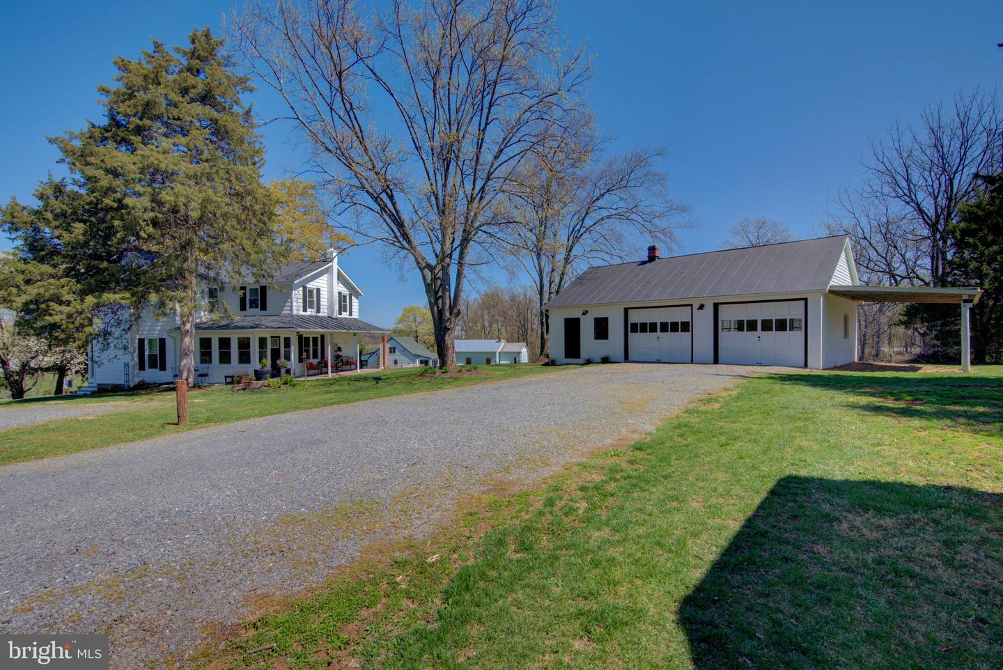 4661 MIDDLE RD, WINCHESTER, Virginia 22602, 3 Bedrooms Bedrooms, 9 Rooms Rooms,2 BathroomsBathrooms,Farm,For sale,4661 MIDDLE RD,VAFV2033806 MLS # VAFV2033806