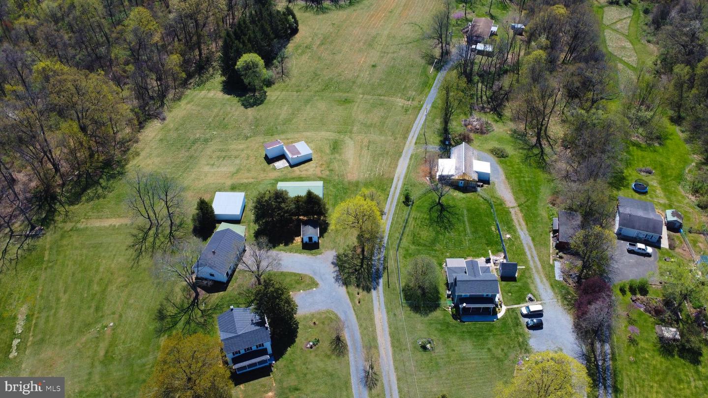 4661 MIDDLE RD, WINCHESTER, Virginia 22602, 3 Bedrooms Bedrooms, 9 Rooms Rooms,2 BathroomsBathrooms,Farm,For sale,4661 MIDDLE RD,VAFV2033806 MLS # VAFV2033806