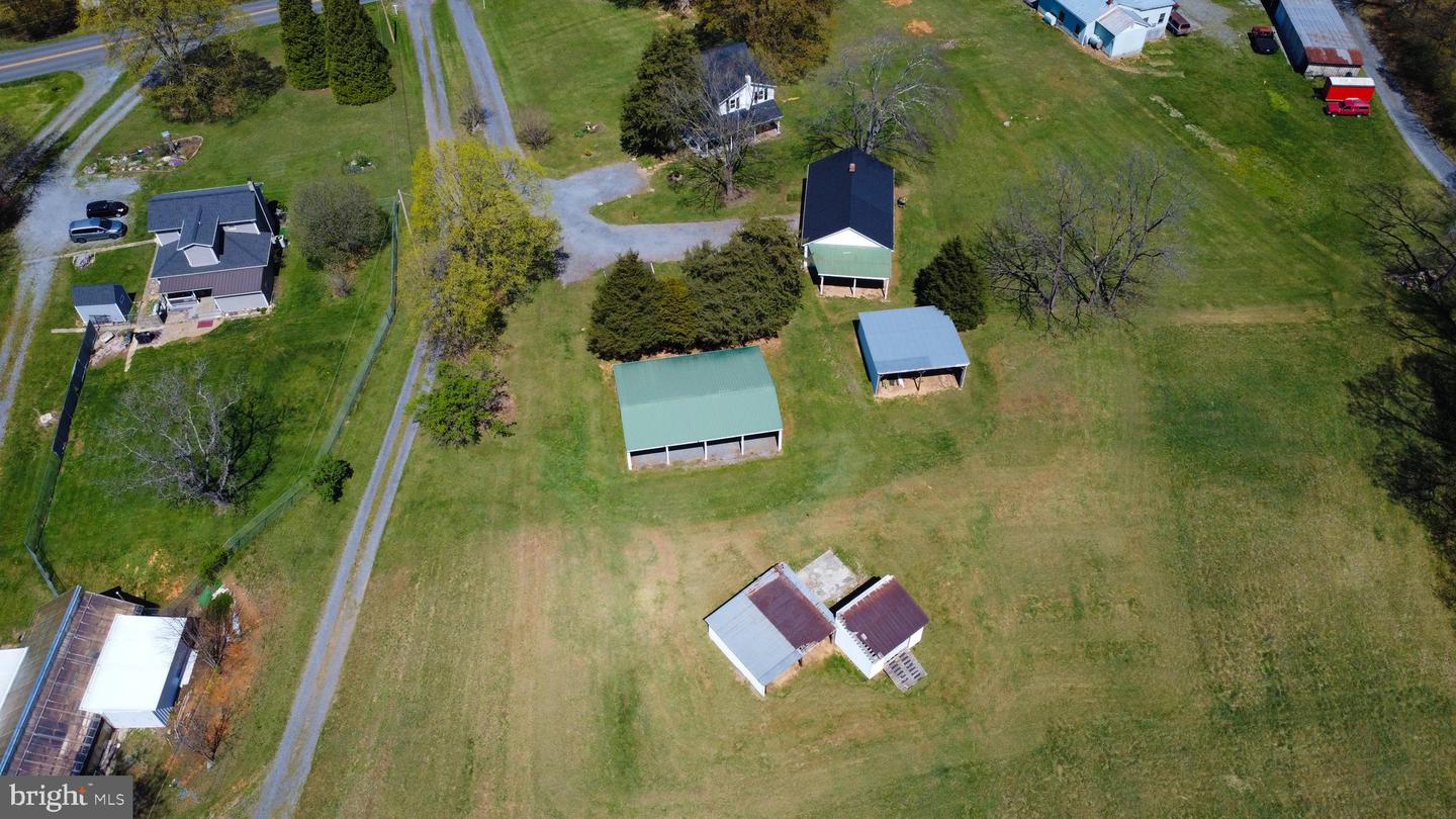4661 MIDDLE RD, WINCHESTER, Virginia 22602, 3 Bedrooms Bedrooms, 9 Rooms Rooms,2 BathroomsBathrooms,Farm,For sale,4661 MIDDLE RD,VAFV2033806 MLS # VAFV2033806