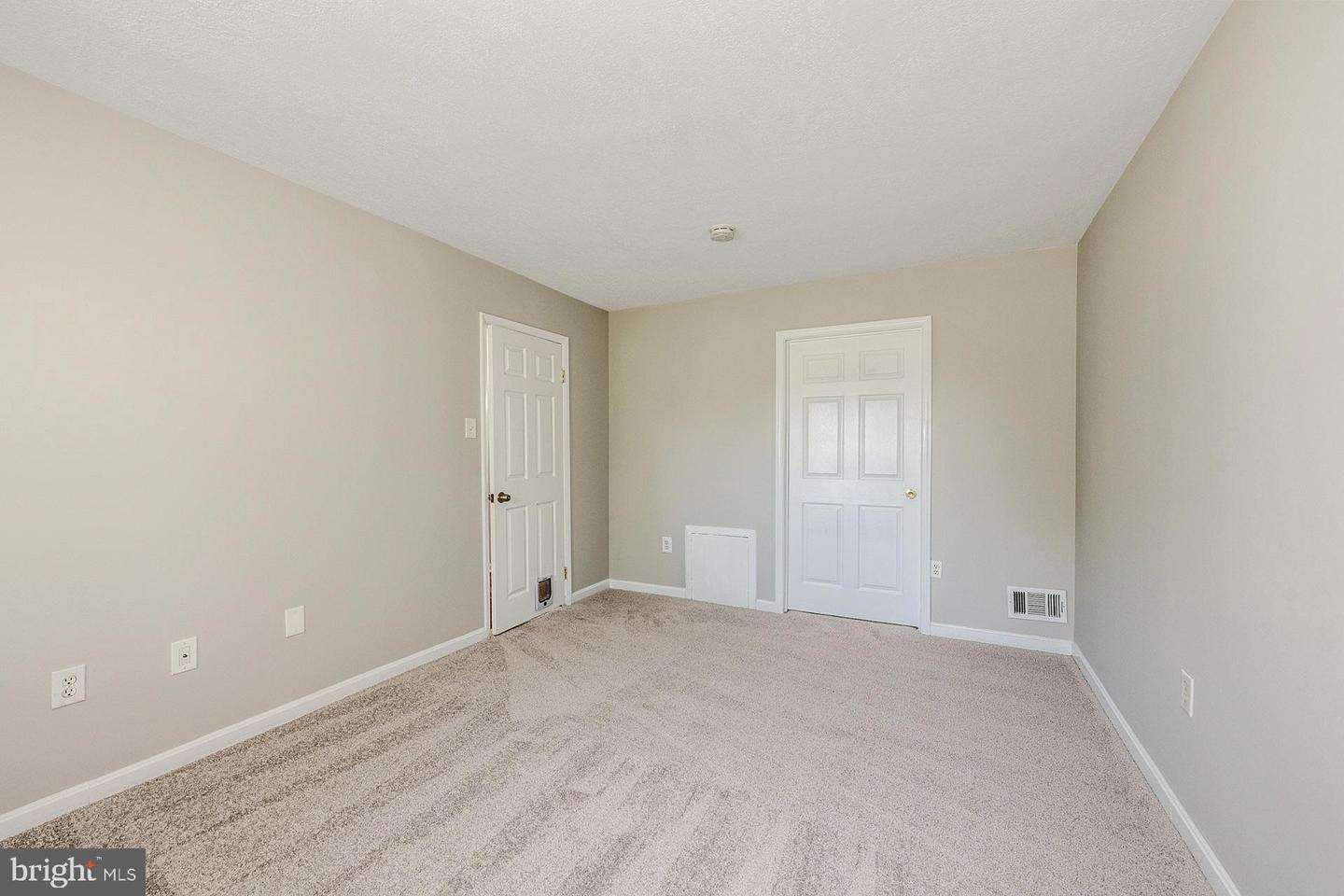 8634 MADERA CT, MANASSAS PARK, Virginia 20111, 2 Bedrooms Bedrooms, ,1 BathroomBathrooms,Residential,For sale,8634 MADERA CT,VAMP2002996 MLS # VAMP2002996