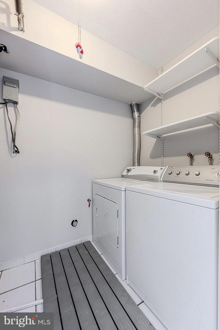 8634 MADERA CT, MANASSAS PARK, Virginia 20111, 2 Bedrooms Bedrooms, ,1 BathroomBathrooms,Residential,For sale,8634 MADERA CT,VAMP2002996 MLS # VAMP2002996