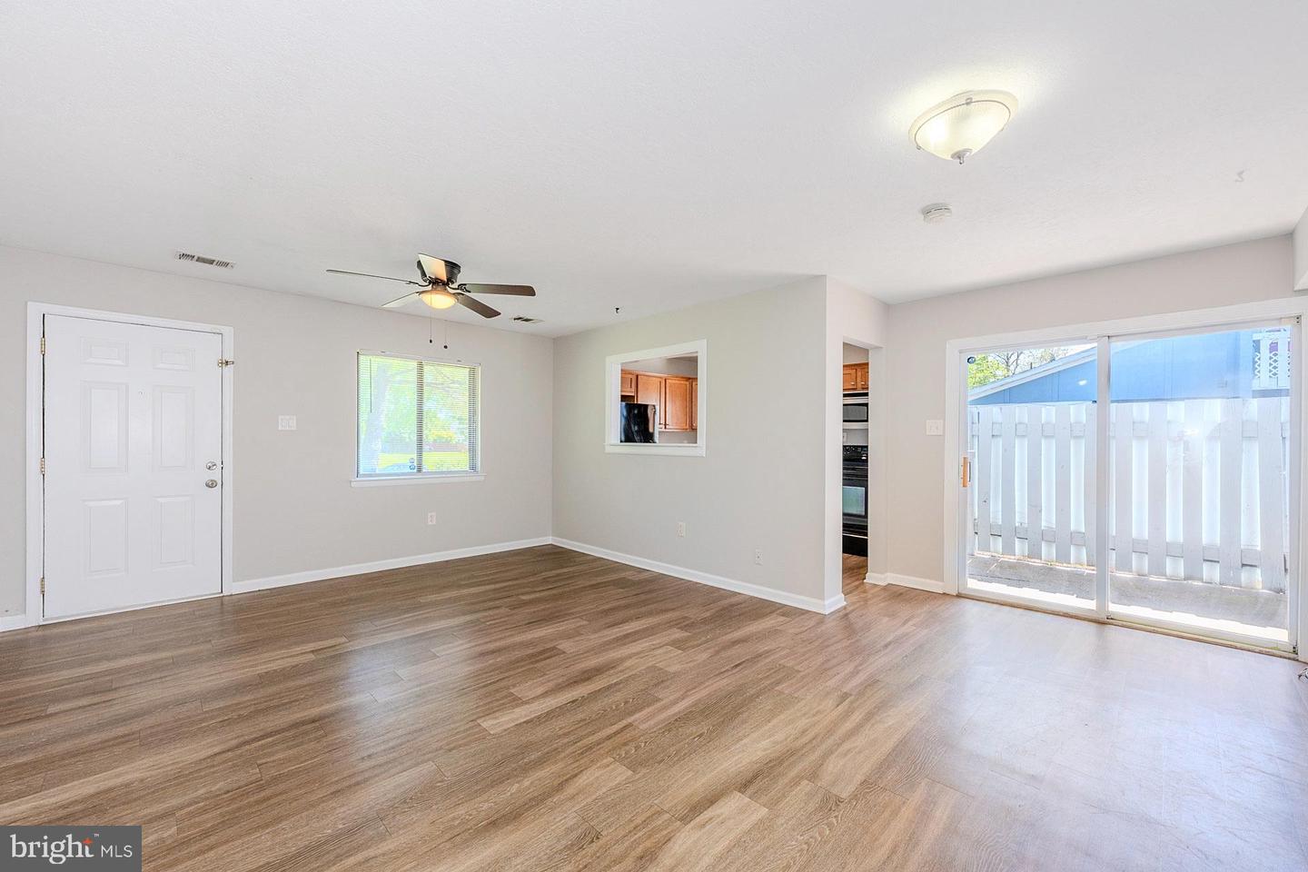 8634 MADERA CT, MANASSAS PARK, Virginia 20111, 2 Bedrooms Bedrooms, ,1 BathroomBathrooms,Residential,For sale,8634 MADERA CT,VAMP2002996 MLS # VAMP2002996