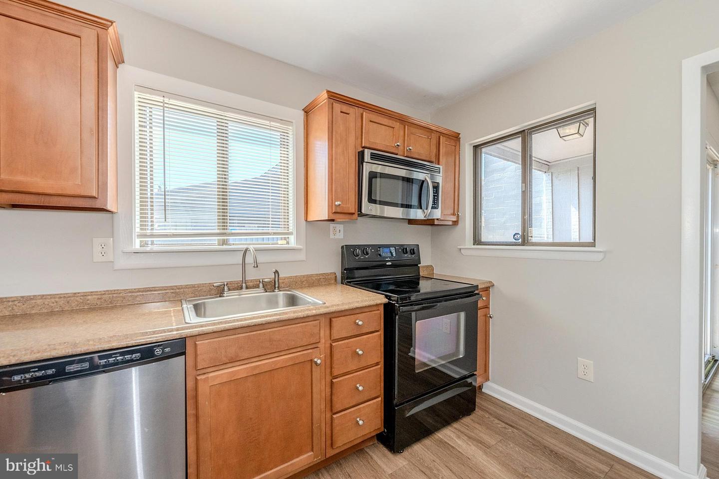 8634 MADERA CT, MANASSAS PARK, Virginia 20111, 2 Bedrooms Bedrooms, ,1 BathroomBathrooms,Residential,For sale,8634 MADERA CT,VAMP2002996 MLS # VAMP2002996