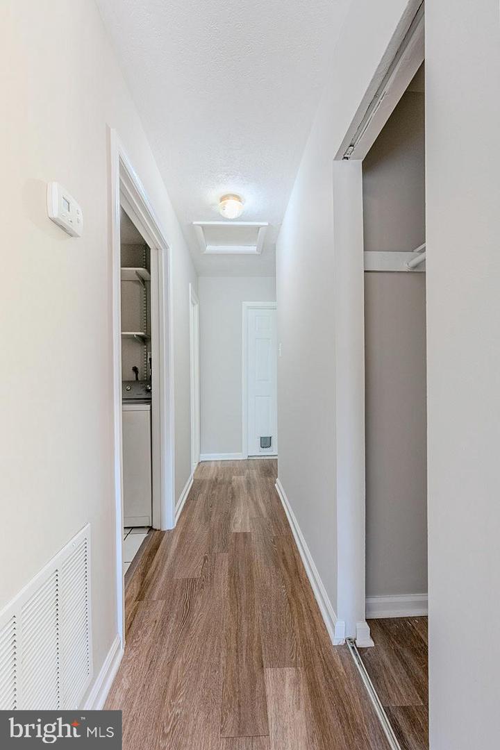 8634 MADERA CT, MANASSAS PARK, Virginia 20111, 2 Bedrooms Bedrooms, ,1 BathroomBathrooms,Residential,For sale,8634 MADERA CT,VAMP2002996 MLS # VAMP2002996