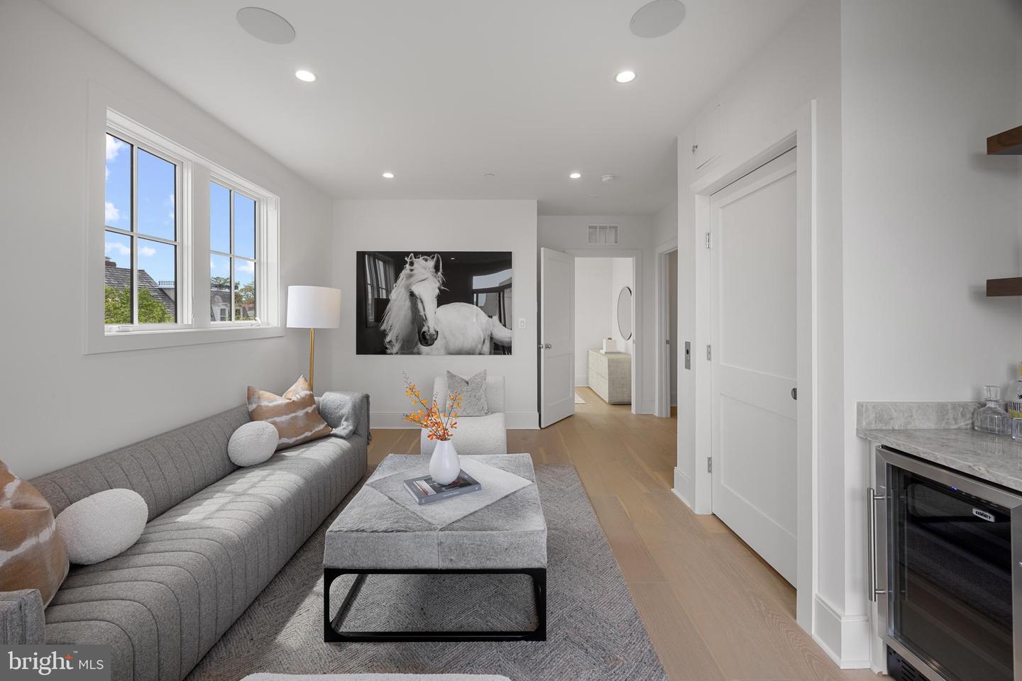 227 S UNION ST, ALEXANDRIA, Virginia 22314, 4 Bedrooms Bedrooms, ,4 BathroomsBathrooms,Residential,For sale,227 S UNION ST,VAAX2044568 MLS # VAAX2044568