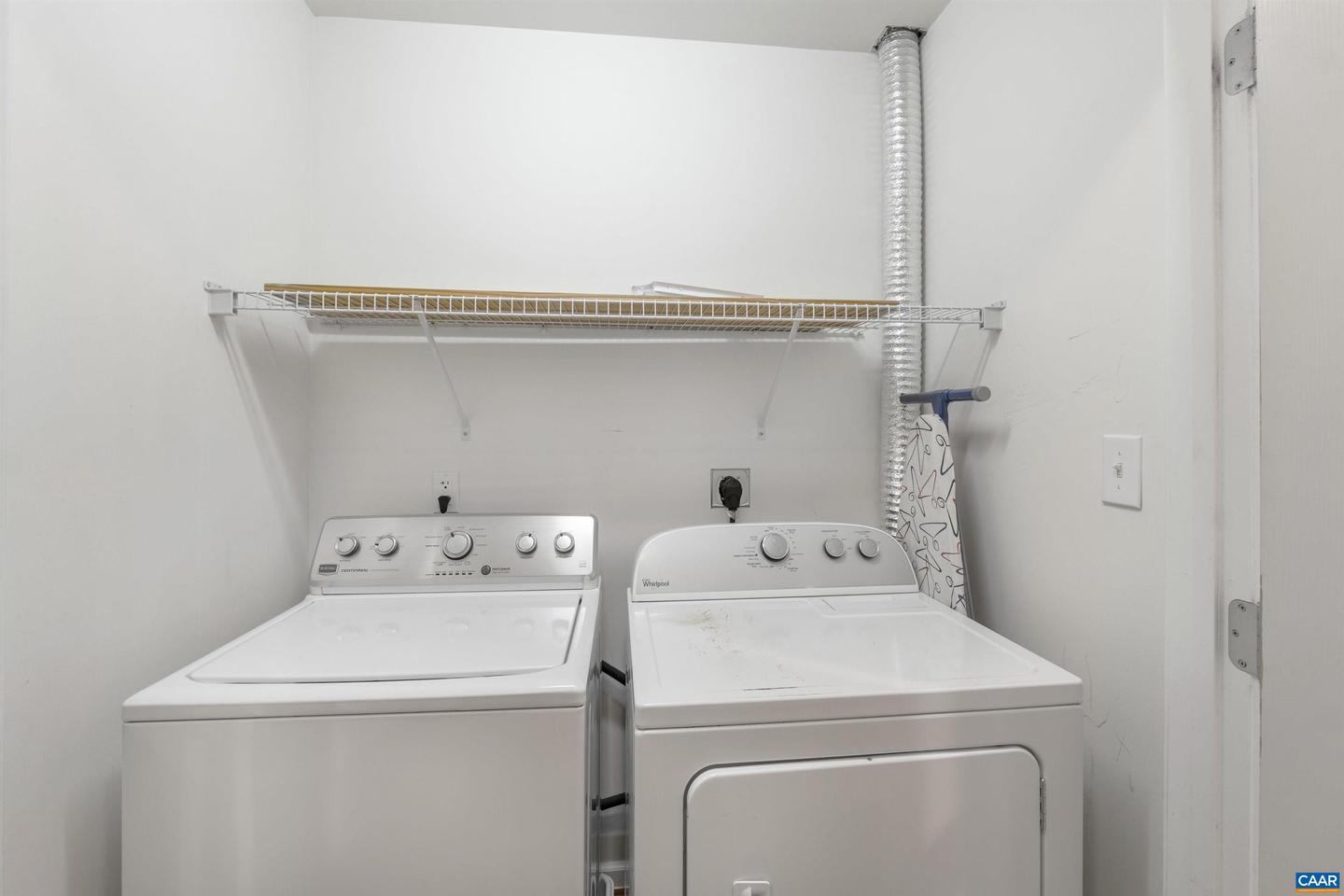 1859 BARGAMIN LOOP, CROZET, Virginia 22932, 4 Bedrooms Bedrooms, ,3 BathroomsBathrooms,Residential,For sale,1859 BARGAMIN LOOP,663817 MLS # 663817