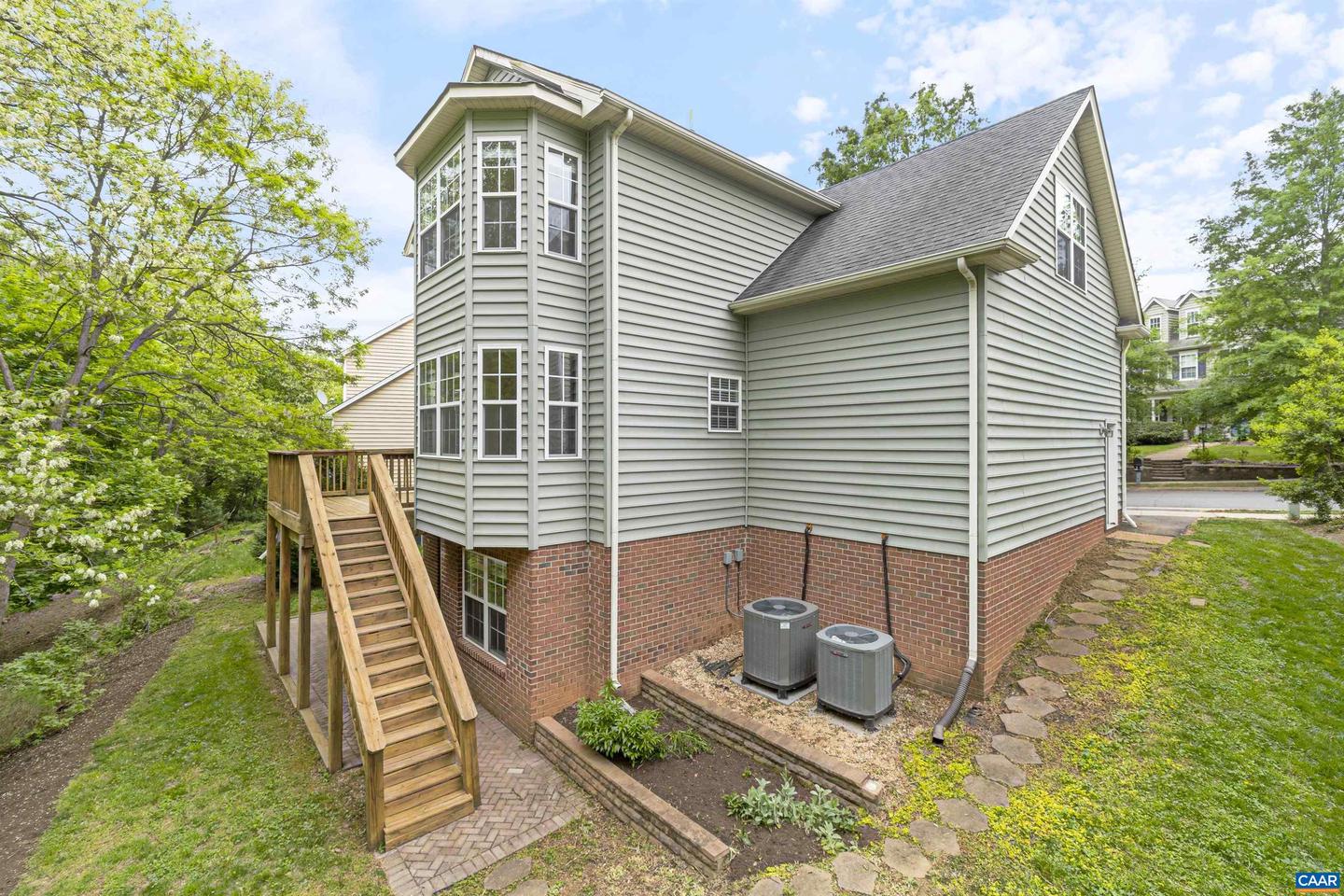 1859 BARGAMIN LOOP, CROZET, Virginia 22932, 4 Bedrooms Bedrooms, ,3 BathroomsBathrooms,Residential,For sale,1859 BARGAMIN LOOP,663817 MLS # 663817