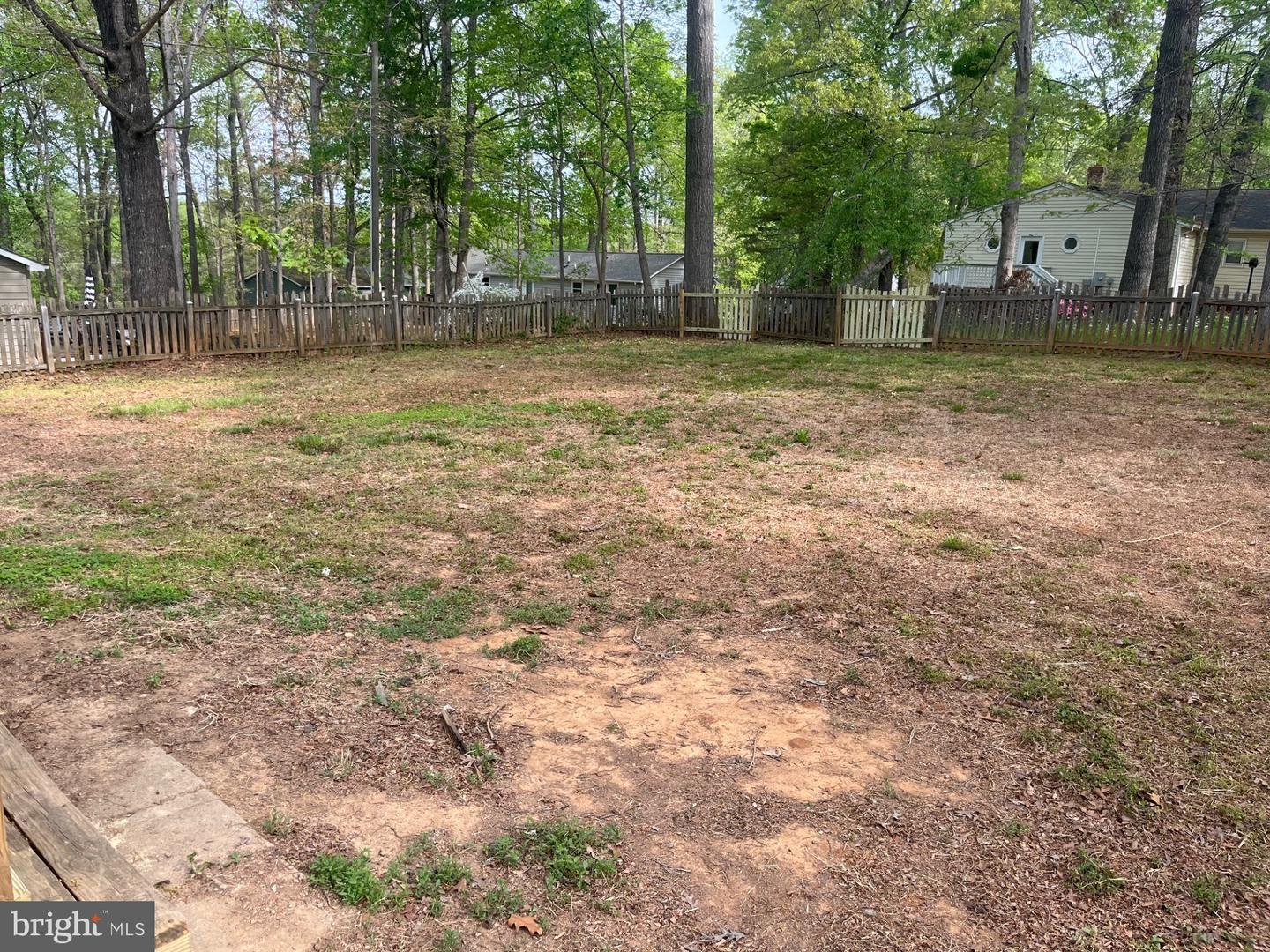 39 HIDDEN LAKE DR, STAFFORD, Virginia 22556, 3 Bedrooms Bedrooms, ,2 BathroomsBathrooms,Residential,For sale,39 HIDDEN LAKE DR,VAST2038270 MLS # VAST2038270