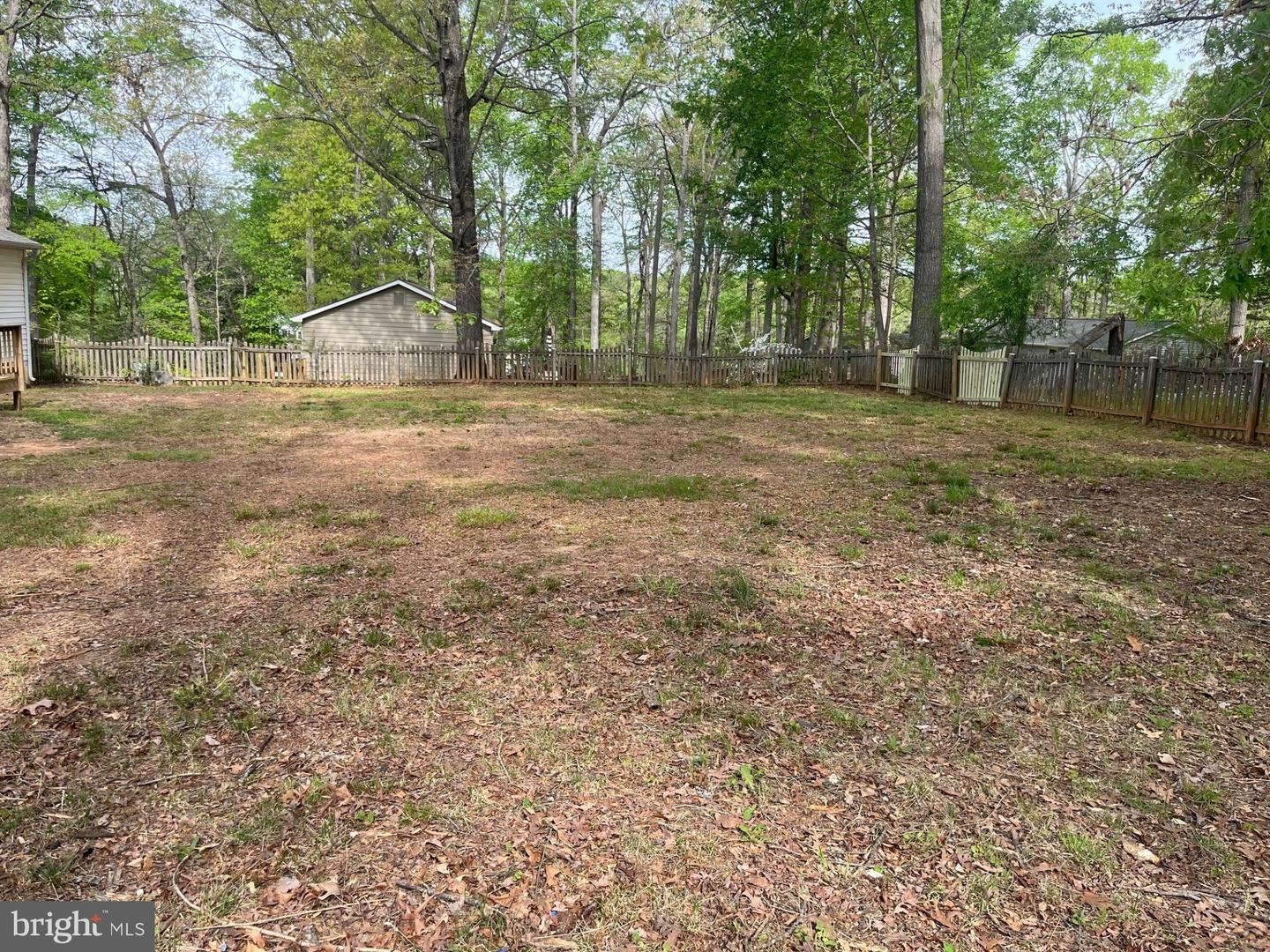 39 HIDDEN LAKE DR, STAFFORD, Virginia 22556, 3 Bedrooms Bedrooms, ,2 BathroomsBathrooms,Residential,For sale,39 HIDDEN LAKE DR,VAST2038270 MLS # VAST2038270