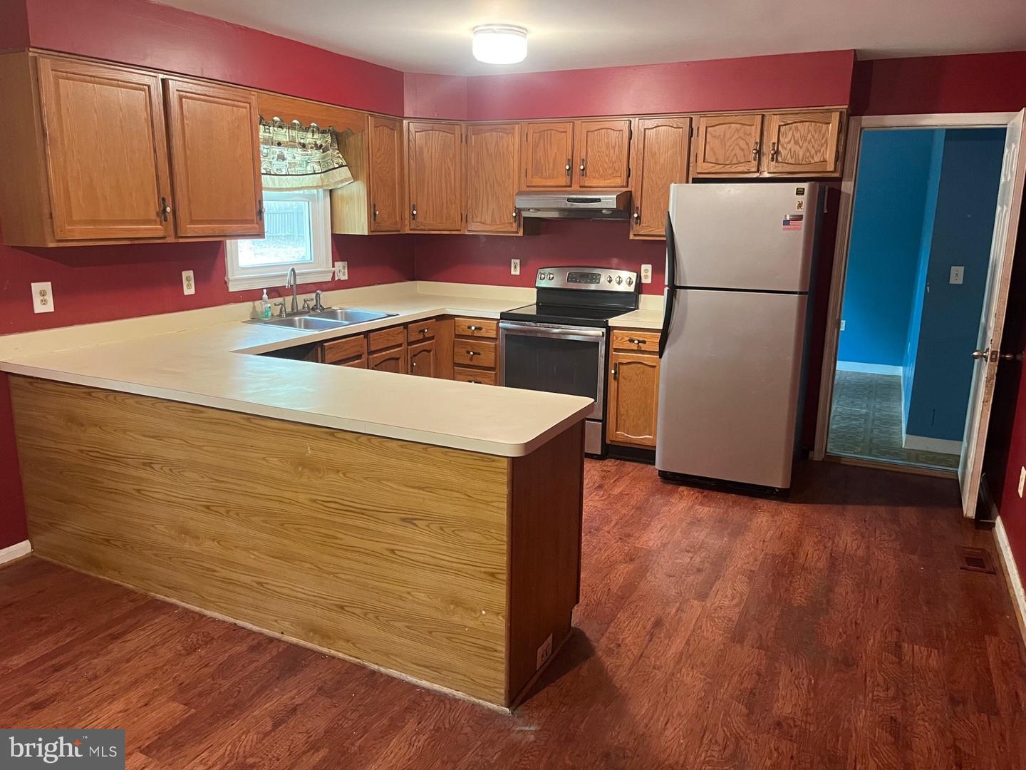 39 HIDDEN LAKE DR, STAFFORD, Virginia 22556, 3 Bedrooms Bedrooms, ,2 BathroomsBathrooms,Residential,For sale,39 HIDDEN LAKE DR,VAST2038270 MLS # VAST2038270