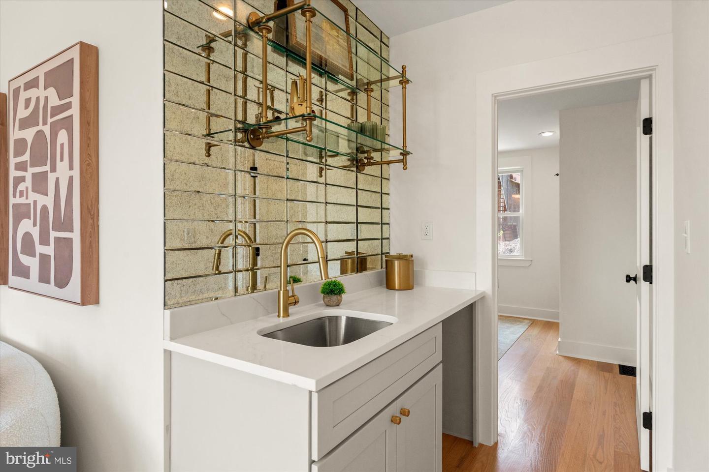 1708-1/2 10TH ST NW, WASHINGTON, District Of Columbia 20001, 3 Bedrooms Bedrooms, ,3 BathroomsBathrooms,Residential,For sale,1708-1/2 10TH ST NW,DCDC2197934 MLS # DCDC2197934