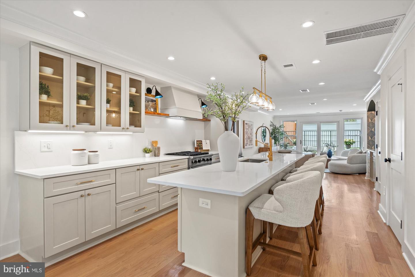 1708-1/2 10TH ST NW, WASHINGTON, District Of Columbia 20001, 3 Bedrooms Bedrooms, ,3 BathroomsBathrooms,Residential,For sale,1708-1/2 10TH ST NW,DCDC2197934 MLS # DCDC2197934