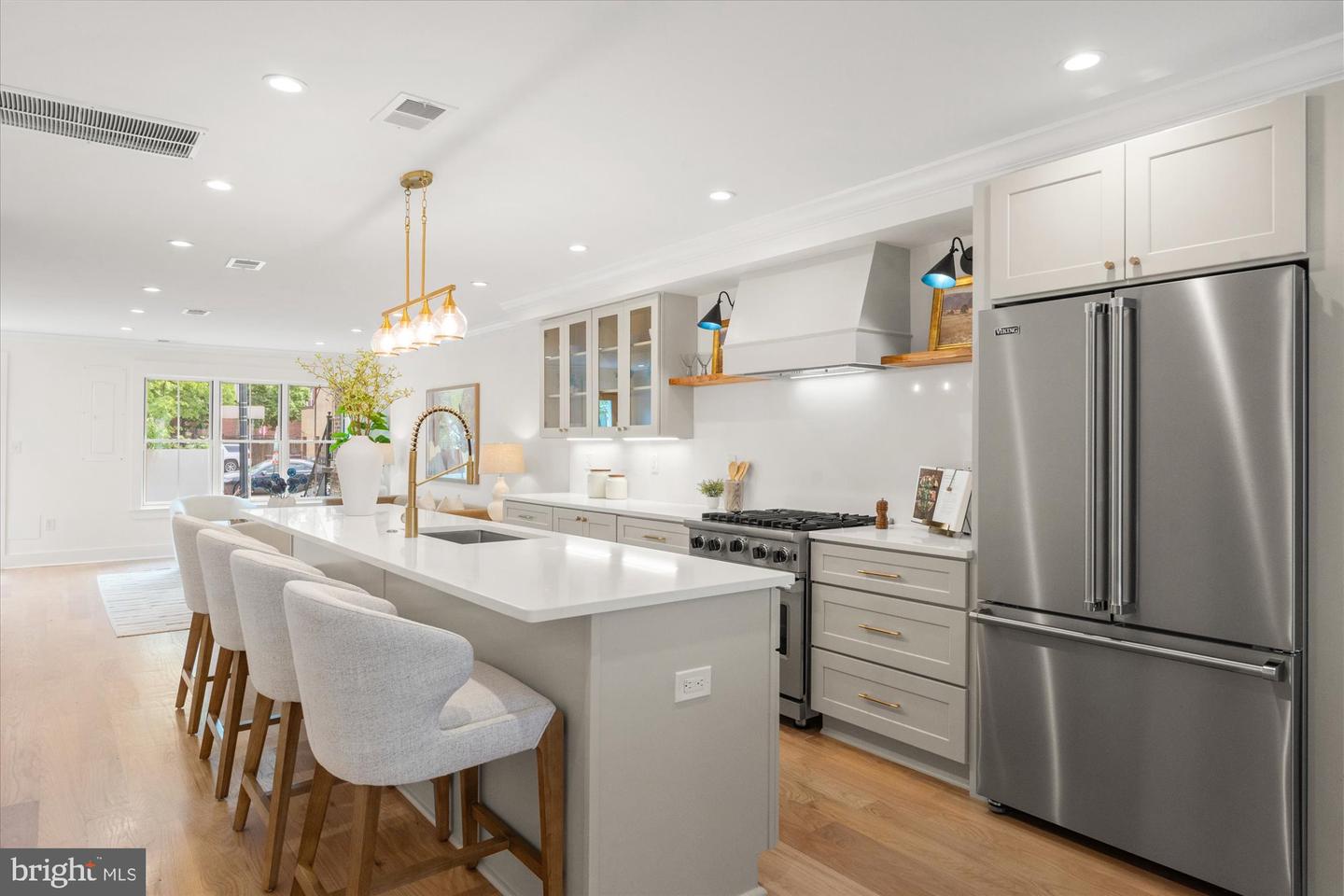 1708-1/2 10TH ST NW, WASHINGTON, District Of Columbia 20001, 3 Bedrooms Bedrooms, ,3 BathroomsBathrooms,Residential,For sale,1708-1/2 10TH ST NW,DCDC2197934 MLS # DCDC2197934