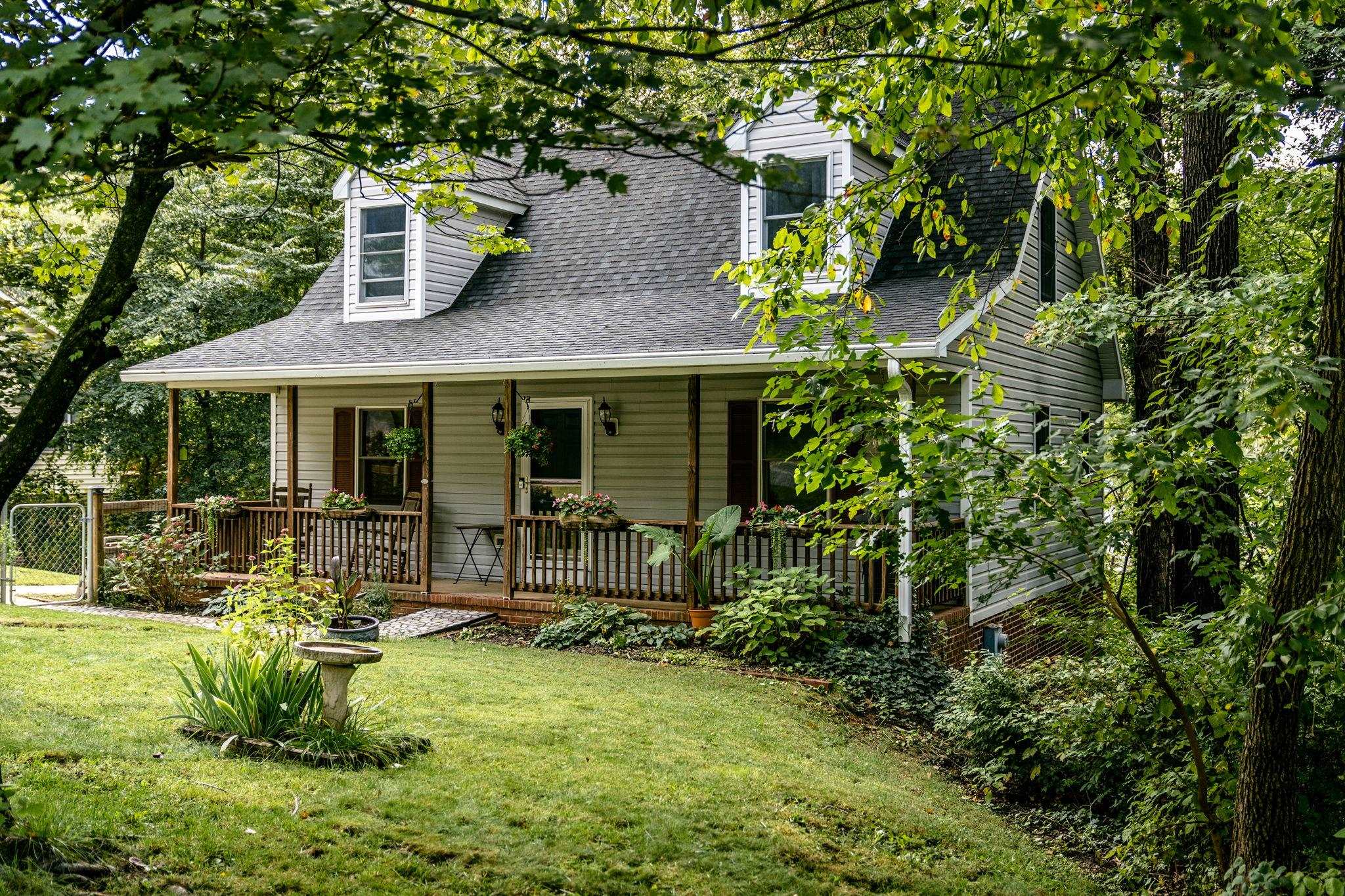 1033 BRIDLE CT, HARRISONBURG, Virginia 22801, 3 Bedrooms Bedrooms, ,2 BathroomsBathrooms,Residential,1033 BRIDLE CT,657178 MLS # 657178