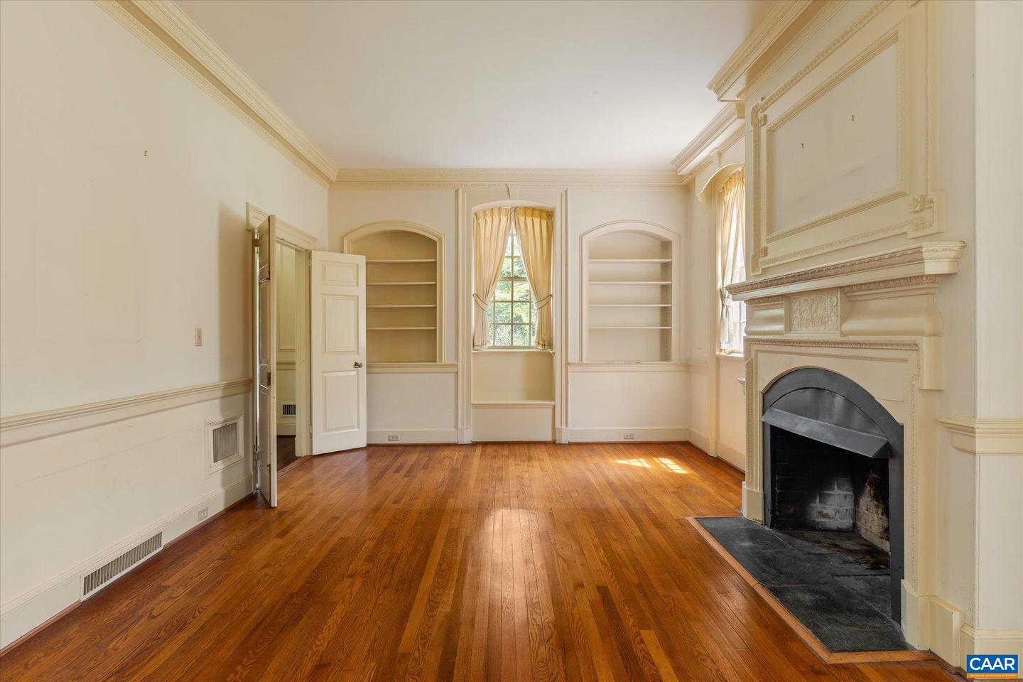2001 THOMSON RD, CHARLOTTESVILLE, Virginia 22903, 4 Bedrooms Bedrooms, ,4 BathroomsBathrooms,Residential,For sale,2001 THOMSON RD,663834 MLS # 663834