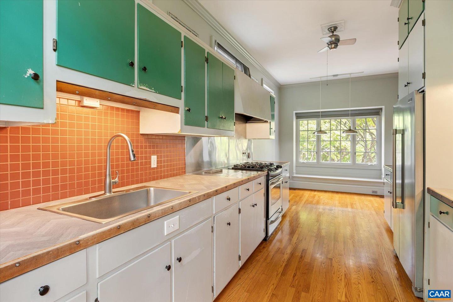 2001 THOMSON RD, CHARLOTTESVILLE, Virginia 22903, 4 Bedrooms Bedrooms, ,4 BathroomsBathrooms,Residential,For sale,2001 THOMSON RD,663834 MLS # 663834