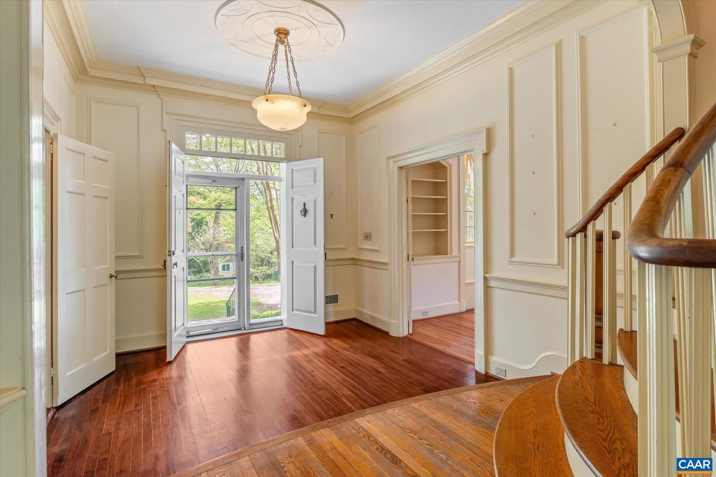 2001 THOMSON RD, CHARLOTTESVILLE, Virginia 22903, 4 Bedrooms Bedrooms, ,4 BathroomsBathrooms,Residential,For sale,2001 THOMSON RD,663834 MLS # 663834