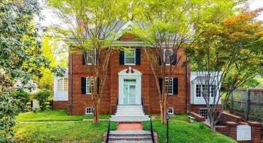 2001 THOMSON RD, CHARLOTTESVILLE, Virginia 22903, 4 Bedrooms Bedrooms, ,4 BathroomsBathrooms,Residential,For sale,2001 THOMSON RD,663834 MLS # 663834