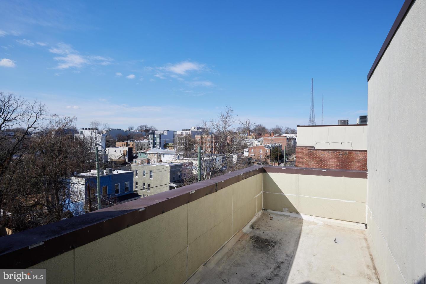 5401 9TH ST NW #301, WASHINGTON, District Of Columbia 20011, 2 Bedrooms Bedrooms, ,2 BathroomsBathrooms,Residential,For sale,5401 9TH ST NW #301,DCDC2198050 MLS # DCDC2198050