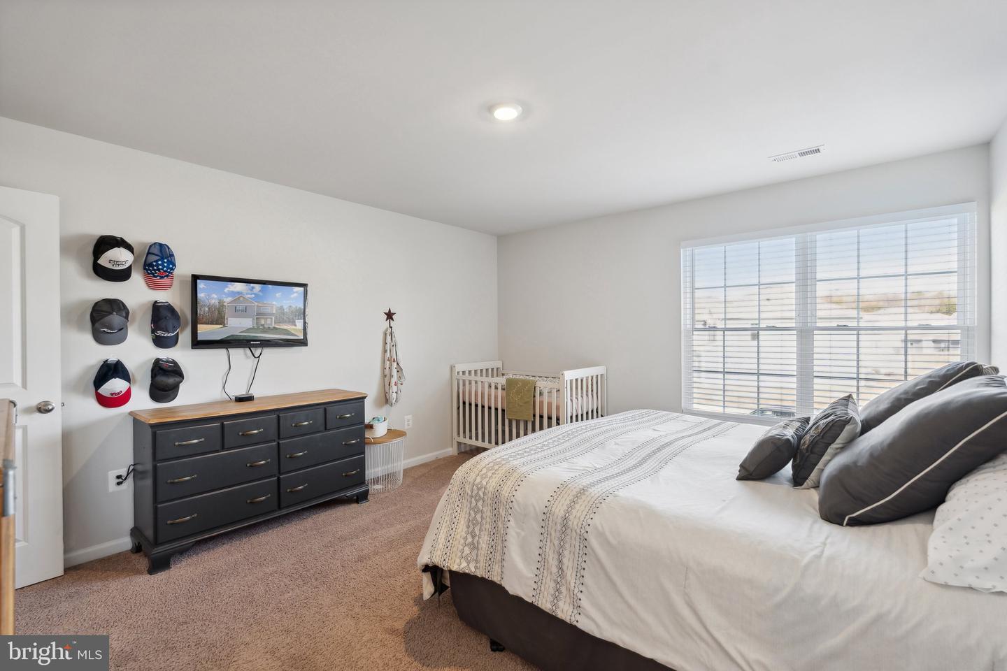 17098 ROLLINS RD, BOWLING GREEN, Virginia 22427, 3 Bedrooms Bedrooms, 10 Rooms Rooms,2 BathroomsBathrooms,Residential,For sale,17098 ROLLINS RD,VACV2008088 MLS # VACV2008088