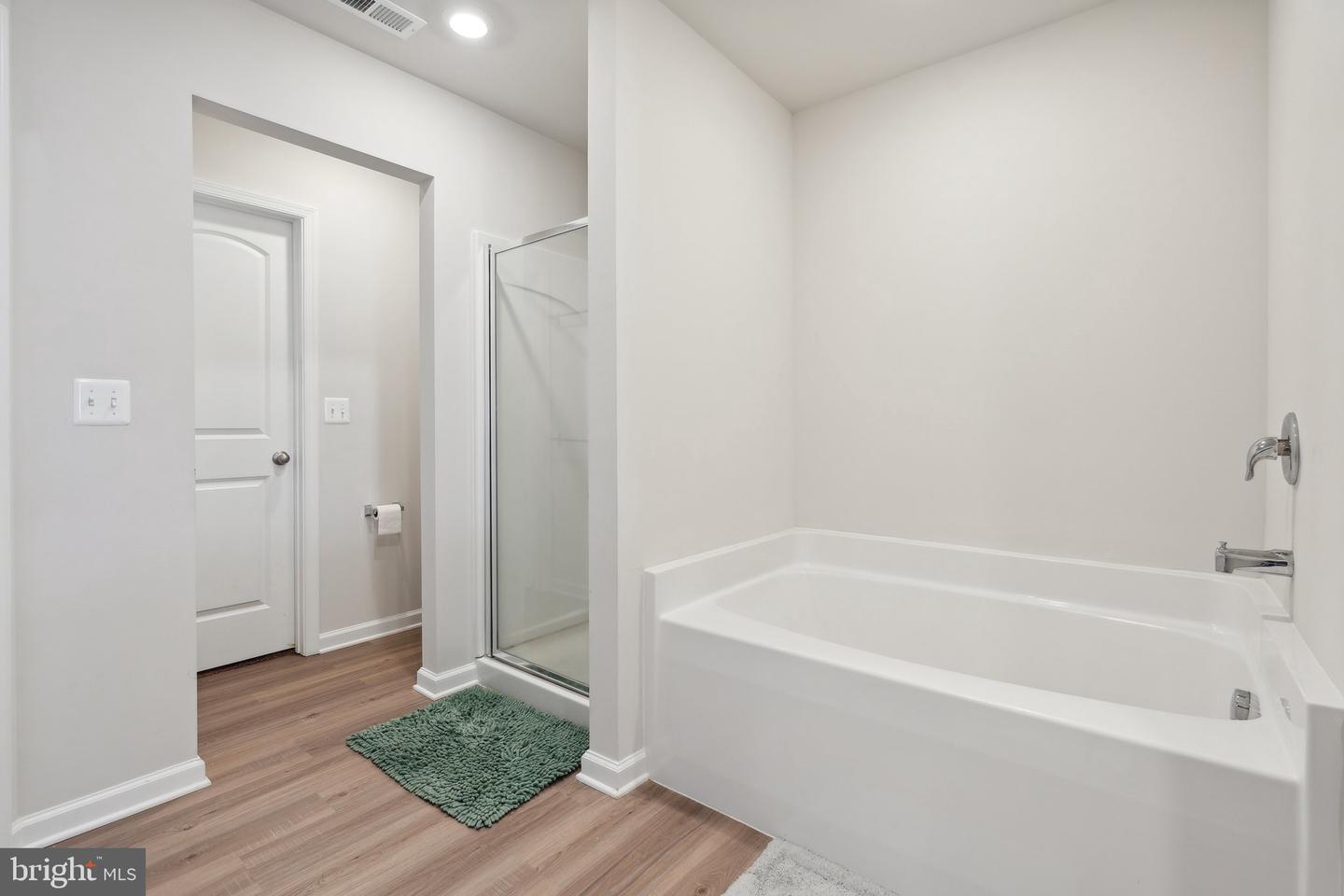 17098 ROLLINS RD, BOWLING GREEN, Virginia 22427, 3 Bedrooms Bedrooms, 10 Rooms Rooms,2 BathroomsBathrooms,Residential,For sale,17098 ROLLINS RD,VACV2008088 MLS # VACV2008088