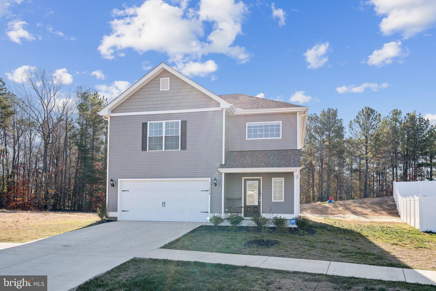 17098 ROLLINS RD, BOWLING GREEN, Virginia 22427, 3 Bedrooms Bedrooms, 10 Rooms Rooms,2 BathroomsBathrooms,Residential,For sale,17098 ROLLINS RD,VACV2008088 MLS # VACV2008088