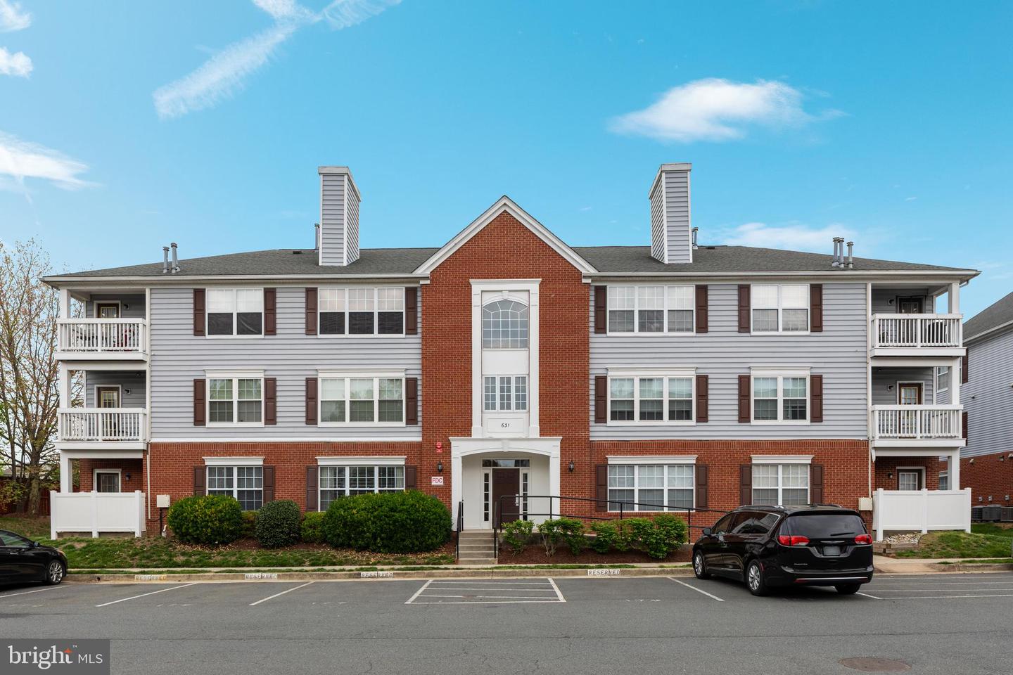 631 CONSTELLATION SQ SE #A, LEESBURG, Virginia 20175, 2 Bedrooms Bedrooms, ,2 BathroomsBathrooms,Residential,For sale,631 CONSTELLATION SQ SE #A,VALO2095136 MLS # VALO2095136