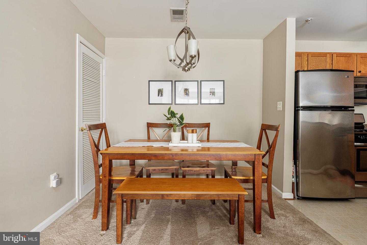 631 CONSTELLATION SQ SE #A, LEESBURG, Virginia 20175, 2 Bedrooms Bedrooms, ,2 BathroomsBathrooms,Residential,For sale,631 CONSTELLATION SQ SE #A,VALO2095136 MLS # VALO2095136
