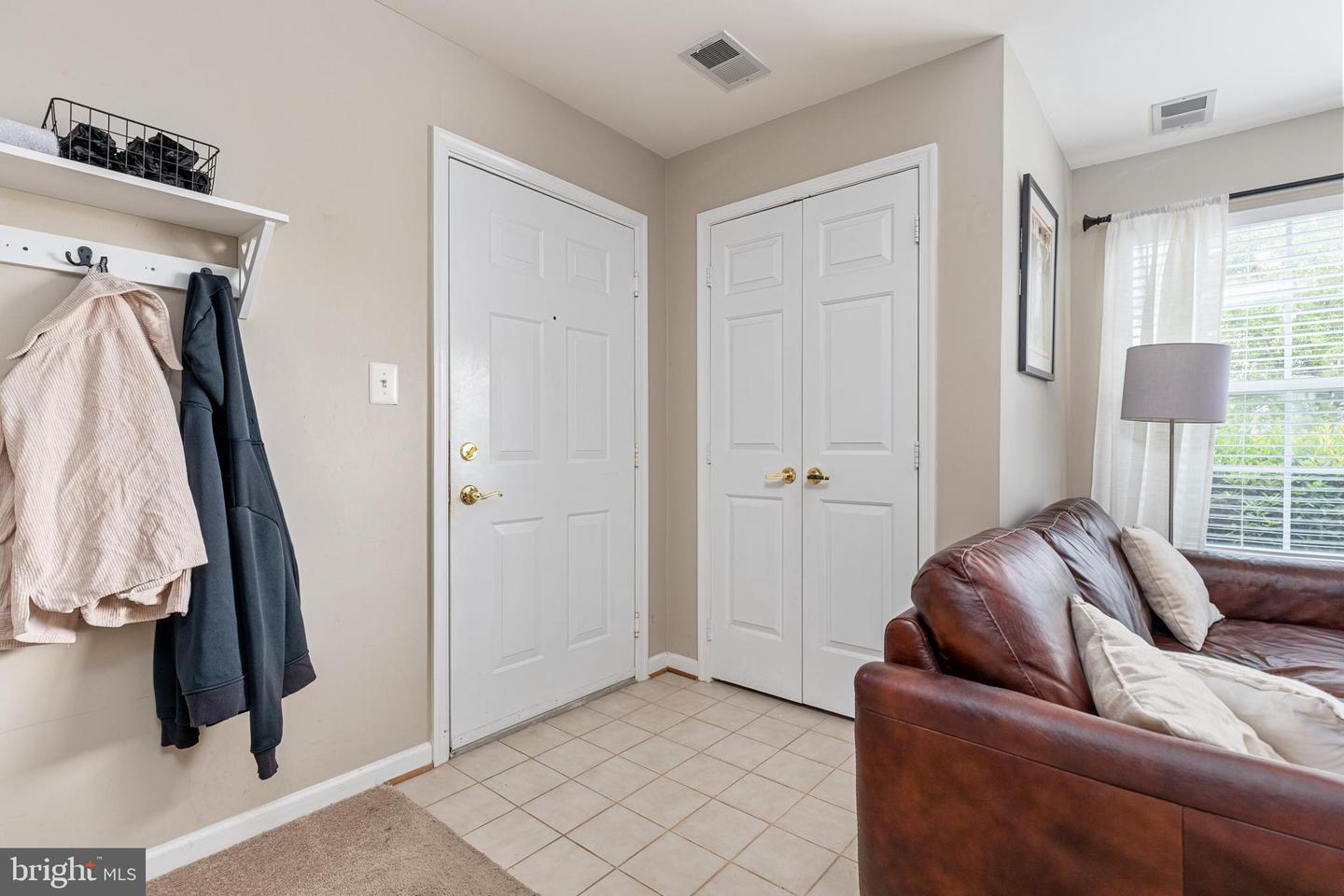631 CONSTELLATION SQ SE #A, LEESBURG, Virginia 20175, 2 Bedrooms Bedrooms, ,2 BathroomsBathrooms,Residential,For sale,631 CONSTELLATION SQ SE #A,VALO2095136 MLS # VALO2095136