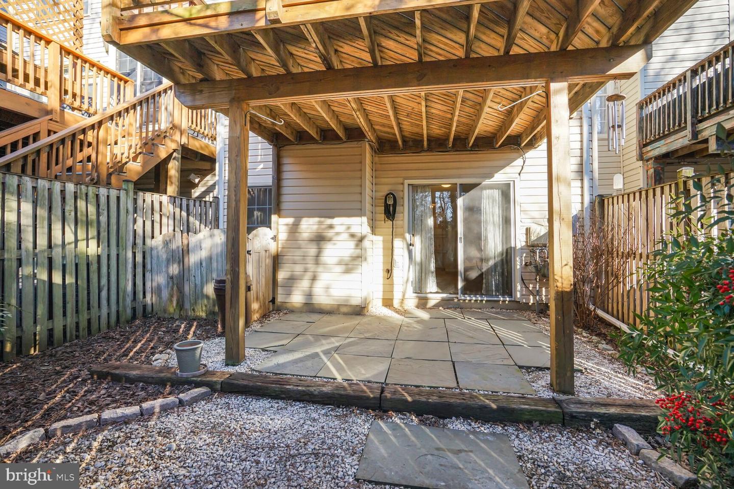 3016 FALLSWOOD GLEN CT, FALLS CHURCH, Virginia 22044, 3 Bedrooms Bedrooms, ,3 BathroomsBathrooms,Residential,For sale,3016 FALLSWOOD GLEN CT,VAFX2237538 MLS # VAFX2237538