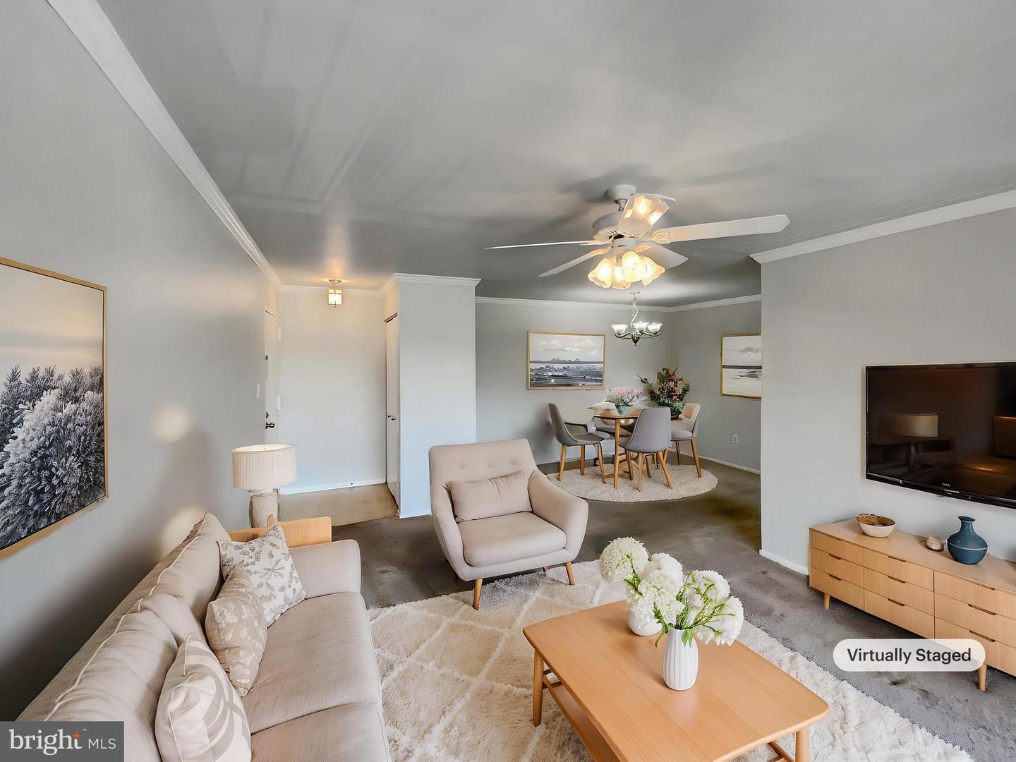 549 FLORIDA AVE #204, HERNDON, Virginia 20170, 2 Bedrooms Bedrooms, ,2 BathroomsBathrooms,Residential,For sale,549 FLORIDA AVE #204,VAFX2237552 MLS # VAFX2237552