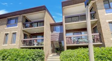 549 FLORIDA AVE #204, HERNDON, Virginia 20170, 2 Bedrooms Bedrooms, ,2 BathroomsBathrooms,Residential,For sale,549 FLORIDA AVE #204,VAFX2237552 MLS # VAFX2237552