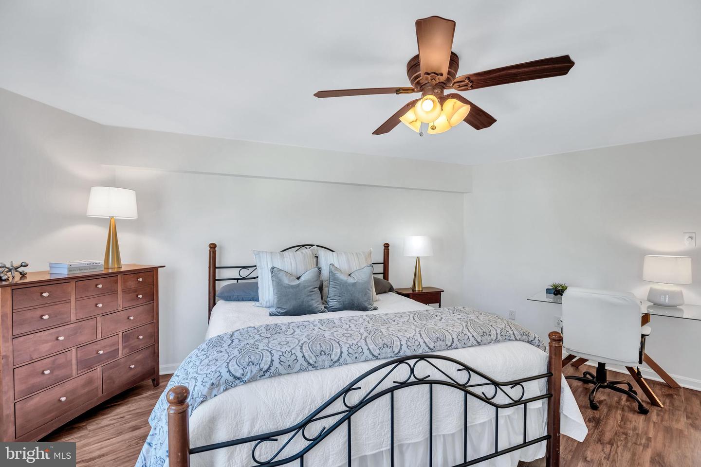 6190 LITTLE VALLEY WAY, ALEXANDRIA, Virginia 22310, 2 Bedrooms Bedrooms, ,2 BathroomsBathrooms,Residential,For sale,6190 LITTLE VALLEY WAY,VAFX2237566 MLS # VAFX2237566