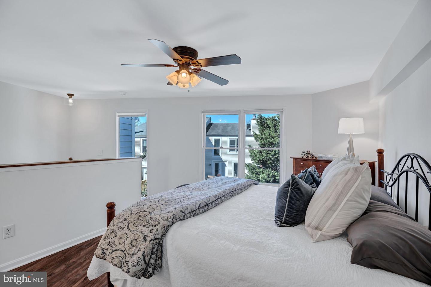 6190 LITTLE VALLEY WAY, ALEXANDRIA, Virginia 22310, 2 Bedrooms Bedrooms, ,2 BathroomsBathrooms,Residential,For sale,6190 LITTLE VALLEY WAY,VAFX2237566 MLS # VAFX2237566