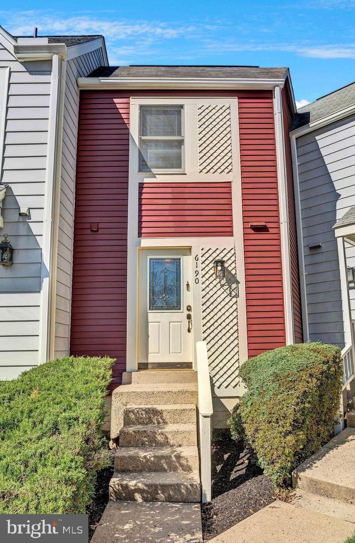 6190 LITTLE VALLEY WAY, ALEXANDRIA, Virginia 22310, 2 Bedrooms Bedrooms, ,2 BathroomsBathrooms,Residential,For sale,6190 LITTLE VALLEY WAY,VAFX2237566 MLS # VAFX2237566