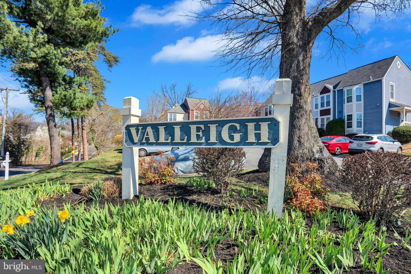 6190 LITTLE VALLEY WAY, ALEXANDRIA, Virginia 22310, 2 Bedrooms Bedrooms, ,2 BathroomsBathrooms,Residential,For sale,6190 LITTLE VALLEY WAY,VAFX2237566 MLS # VAFX2237566