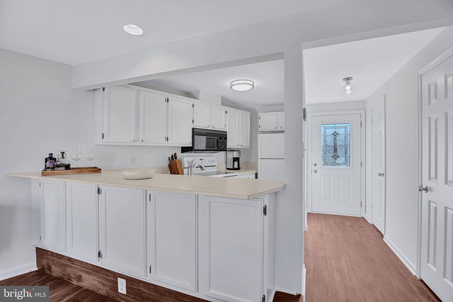 6190 LITTLE VALLEY WAY, ALEXANDRIA, Virginia 22310, 2 Bedrooms Bedrooms, ,2 BathroomsBathrooms,Residential,For sale,6190 LITTLE VALLEY WAY,VAFX2237566 MLS # VAFX2237566