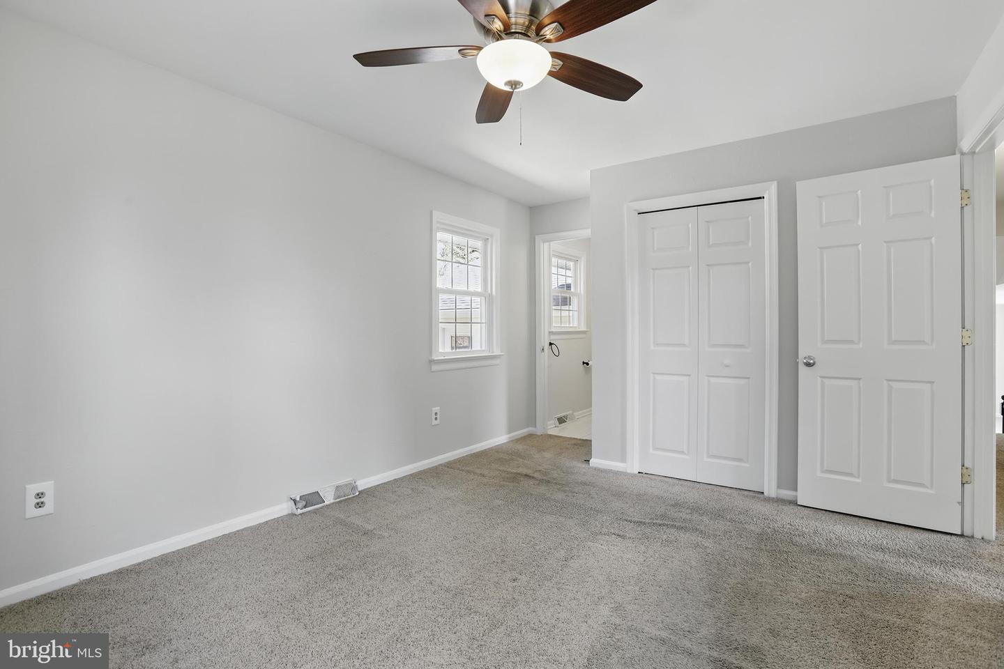 21 RIDGEMORE CIR, FREDERICKSBURG, Virginia 22405, 3 Bedrooms Bedrooms, ,3 BathroomsBathrooms,Residential,For sale,21 RIDGEMORE CIR,VAST2038354 MLS # VAST2038354