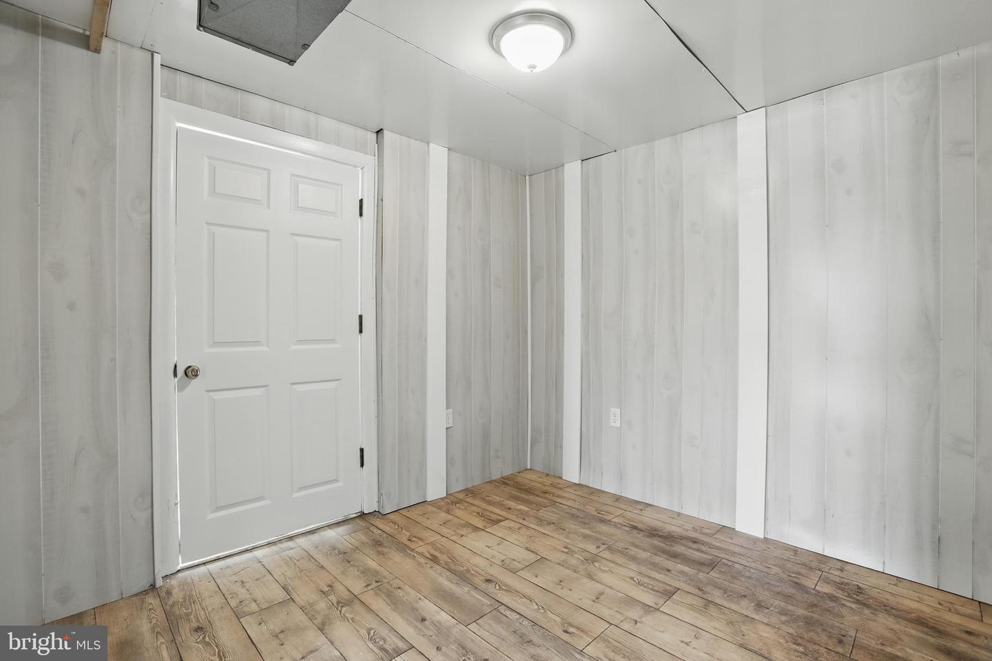 21 RIDGEMORE CIR, FREDERICKSBURG, Virginia 22405, 3 Bedrooms Bedrooms, ,3 BathroomsBathrooms,Residential,For sale,21 RIDGEMORE CIR,VAST2038354 MLS # VAST2038354