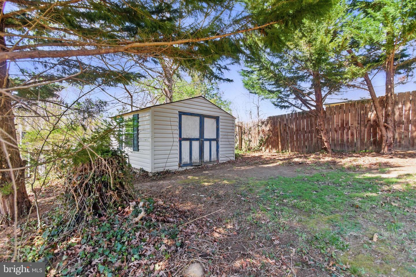 21 RIDGEMORE CIR, FREDERICKSBURG, Virginia 22405, 3 Bedrooms Bedrooms, ,3 BathroomsBathrooms,Residential,For sale,21 RIDGEMORE CIR,VAST2038354 MLS # VAST2038354