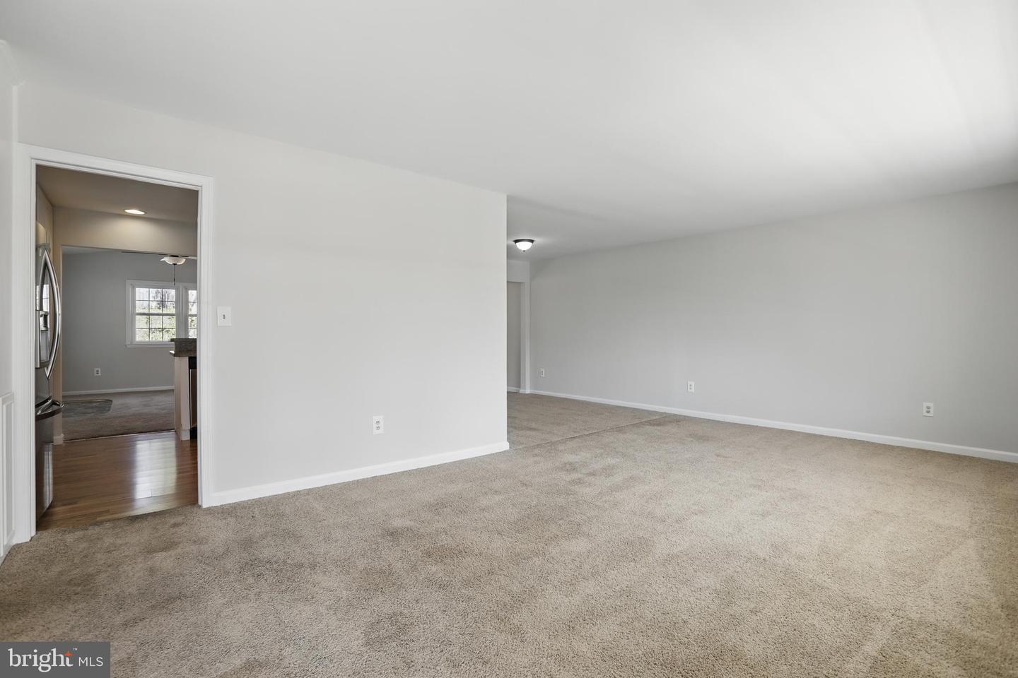 21 RIDGEMORE CIR, FREDERICKSBURG, Virginia 22405, 3 Bedrooms Bedrooms, ,3 BathroomsBathrooms,Residential,For sale,21 RIDGEMORE CIR,VAST2038354 MLS # VAST2038354