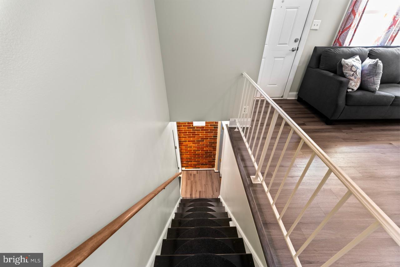 14526 FULLERTON RD, WOODBRIDGE, Virginia 22193, 4 Bedrooms Bedrooms, ,2 BathroomsBathrooms,Residential,For sale,14526 FULLERTON RD,VAPW2093450 MLS # VAPW2093450