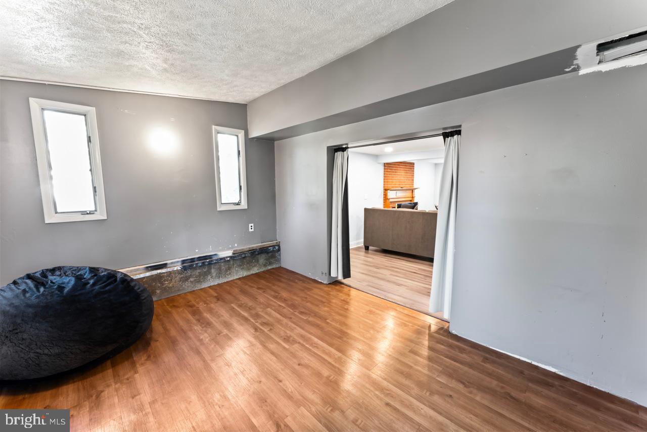 14526 FULLERTON RD, WOODBRIDGE, Virginia 22193, 4 Bedrooms Bedrooms, ,2 BathroomsBathrooms,Residential,For sale,14526 FULLERTON RD,VAPW2093450 MLS # VAPW2093450