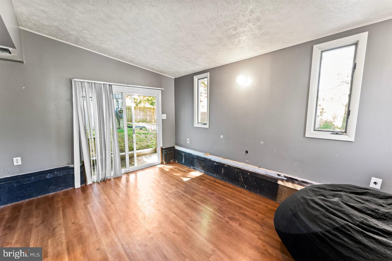 14526 FULLERTON RD, WOODBRIDGE, Virginia 22193, 4 Bedrooms Bedrooms, ,2 BathroomsBathrooms,Residential,For sale,14526 FULLERTON RD,VAPW2093450 MLS # VAPW2093450