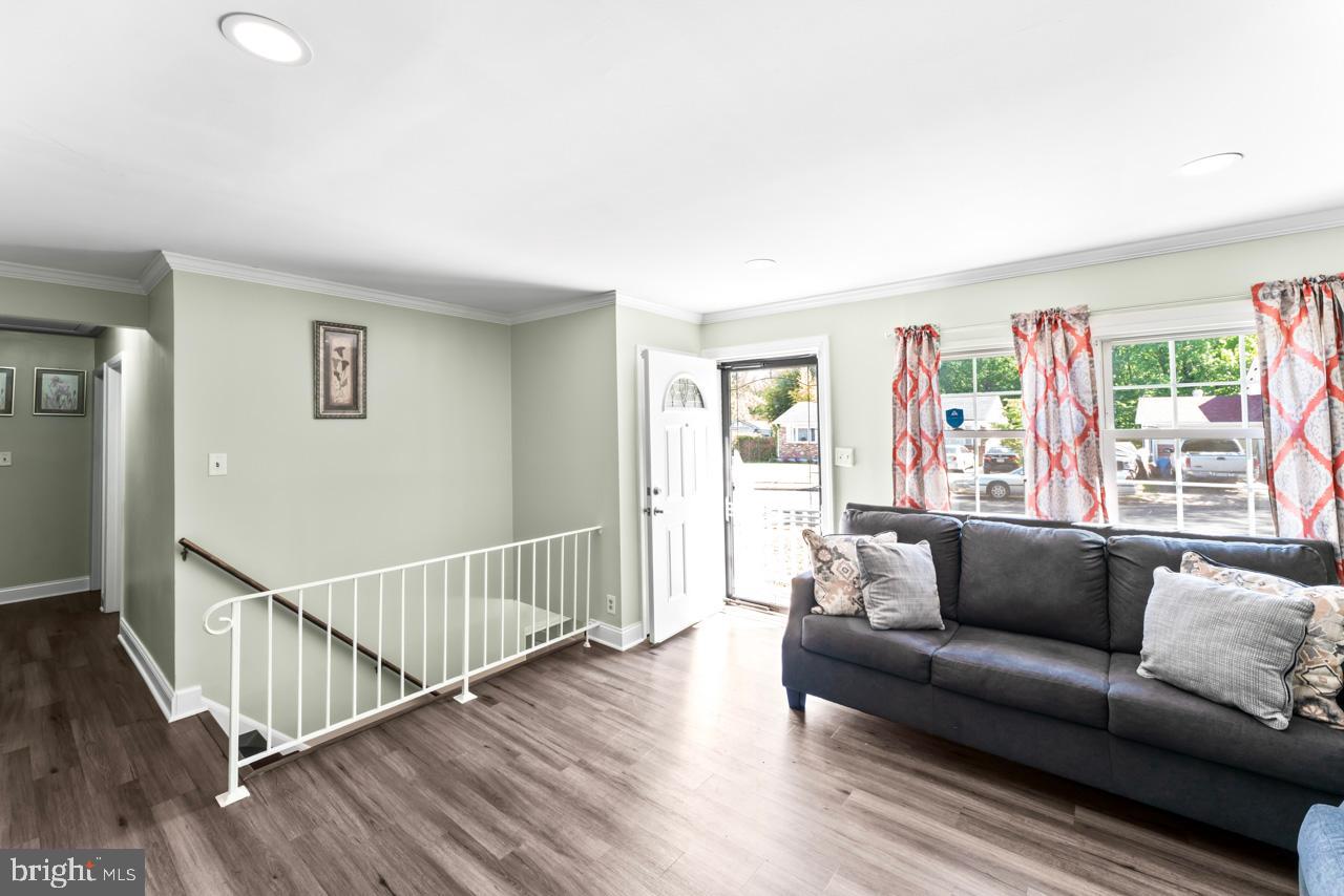 14526 FULLERTON RD, WOODBRIDGE, Virginia 22193, 4 Bedrooms Bedrooms, ,2 BathroomsBathrooms,Residential,For sale,14526 FULLERTON RD,VAPW2093450 MLS # VAPW2093450