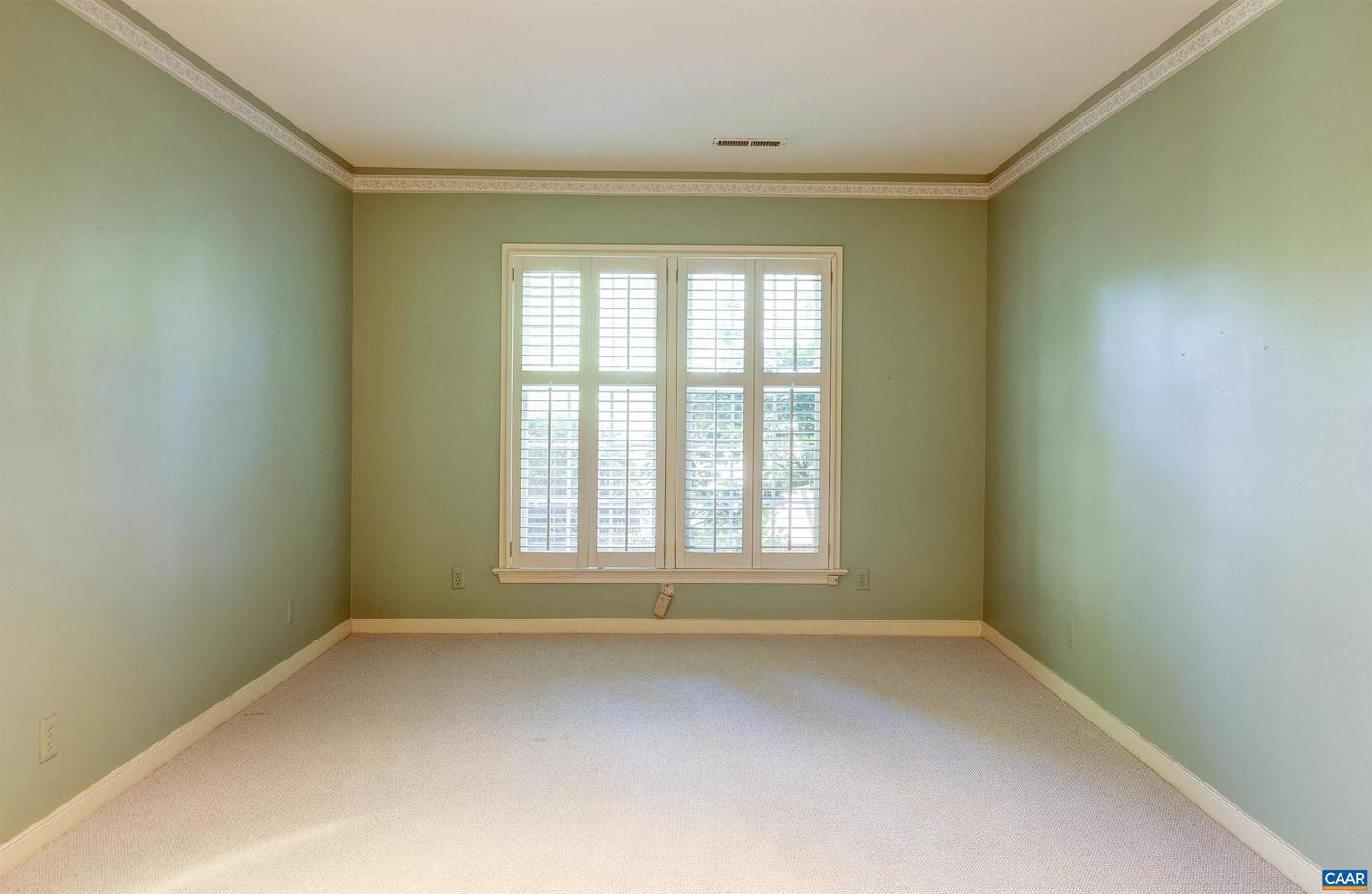 560 WORTHINGTON DR, CHARLOTTESVILLE, Virginia 22903, 2 Bedrooms Bedrooms, ,2 BathroomsBathrooms,Residential,For sale,560 WORTHINGTON DR,663872 MLS # 663872